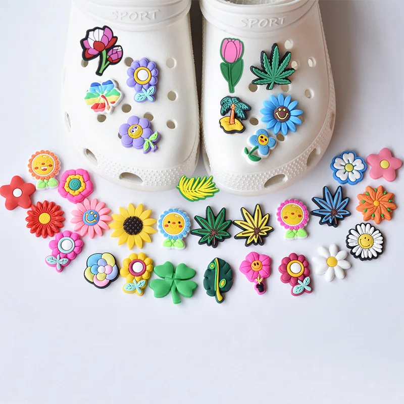 Flower Shoe Charms Accessories Croc Ladies Shoes Decorations PVC Charms Clog Shoes Charms for Croc DIY
Flower Shoe Charms Accessories Croc Ladies Shoes Decorations PVC Charms Clog Shoes Charms for Croc DIY
