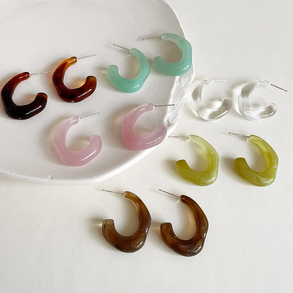 OUYE women French vintage resin metal irregular earrings wholesale fashion personality hoop earring for woman jewelry, Colorful
OUYE women French vintage resin metal irregular earrings wholesale fashion personality hoop earring for woman jewelry, Colorful