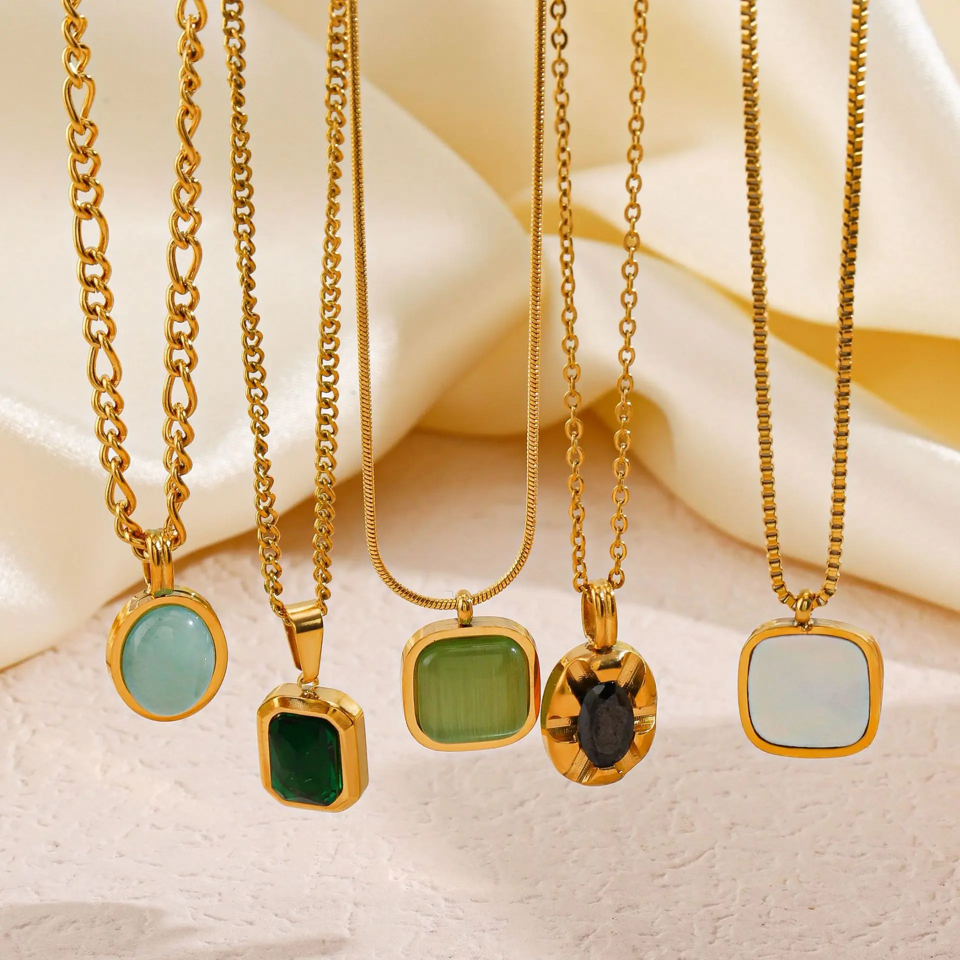 Fashion Stainless Steel Necklace Inlaid Natural Stone Retro Ethnic Popular Chain Jewelry Necklace For Women
Fashion Stainless Steel Necklace Inlaid Natural Stone Retro Ethnic Popular Chain Jewelry Necklace For Women