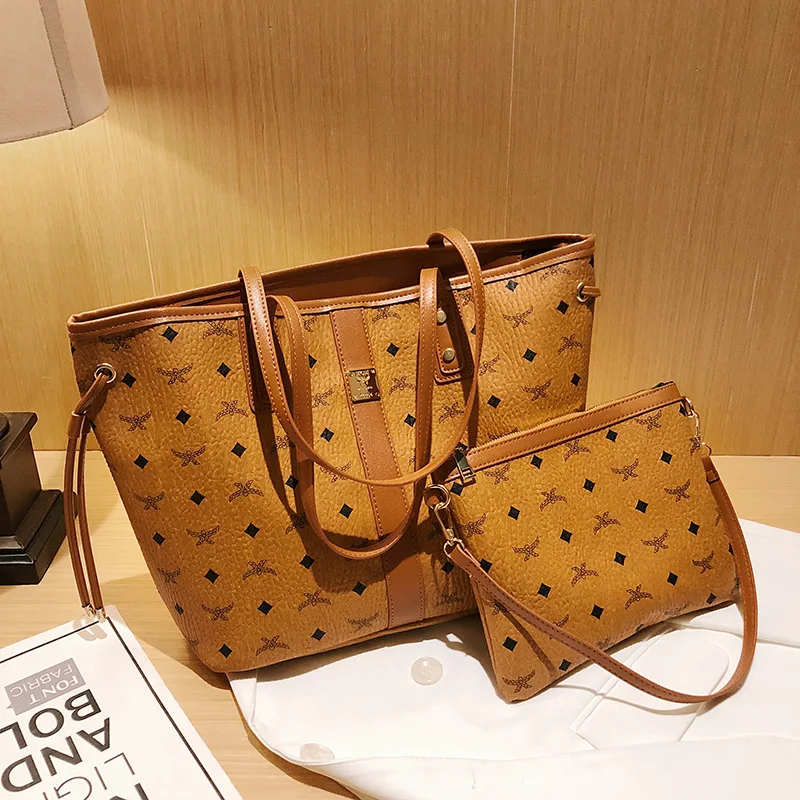 New Wholesale Luxury Brand Pu Material Small Shoulder Handbag Crossbody Purses For Women 2021, As is shown
New Wholesale Luxury Brand Pu Material Small Shoulder Handbag Crossbody Purses For Women 2021, As is shown