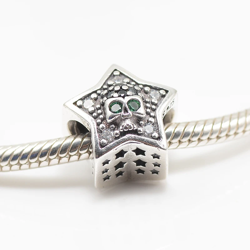 Skull on Pentagram charms hot sale Fashion 925 silver jewelry wholesale star bead
Skull on Pentagram charms hot sale Fashion 925 silver jewelry wholesale star bead