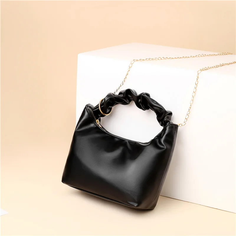 2021 Ruffles Vegan Leather Purse Women Handbags Large Capacity Ladies Purses Sling Bags, Customizable
2021 Ruffles Vegan Leather Purse Women Handbags Large Capacity Ladies Purses Sling Bags, Customizable