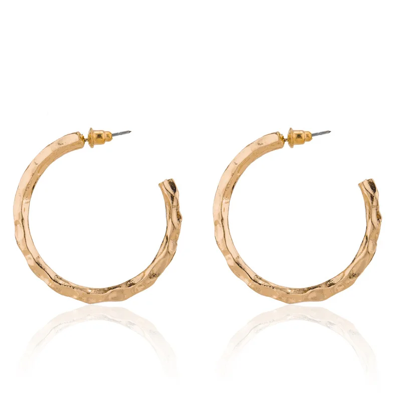 JUHU New golden silver new fashion C shape alloy ear buckle simple cute earrings classic metal alloy jewelry for women, Gold
JUHU New golden silver new fashion C shape alloy ear buckle simple cute earrings classic metal alloy jewelry for women, Gold