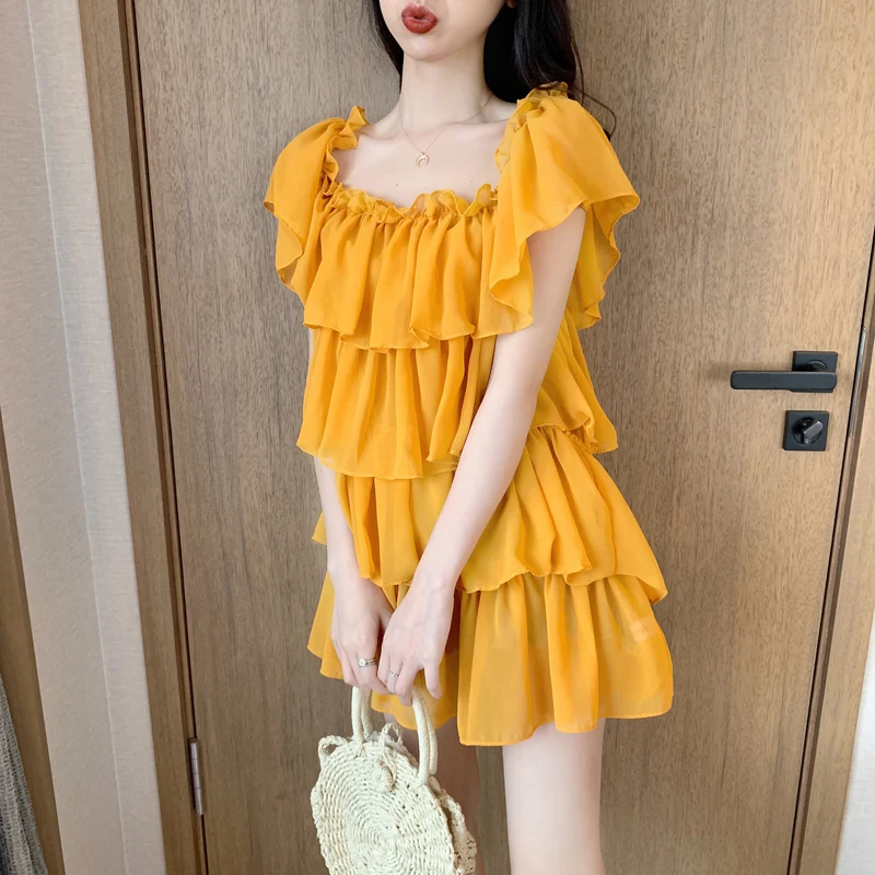 Fashion summer ladies short dress sling square collar ruffles knee length sweety women skirt
Fashion summer ladies short dress sling square collar ruffles knee length sweety women skirt