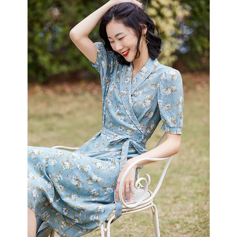 2021 Summer Silk Luxury dresses Women Ladies Elegant Floral Print Design Maxi Casual Dresses
2021 Summer Silk Luxury dresses Women Ladies Elegant Floral Print Design Maxi Casual Dresses