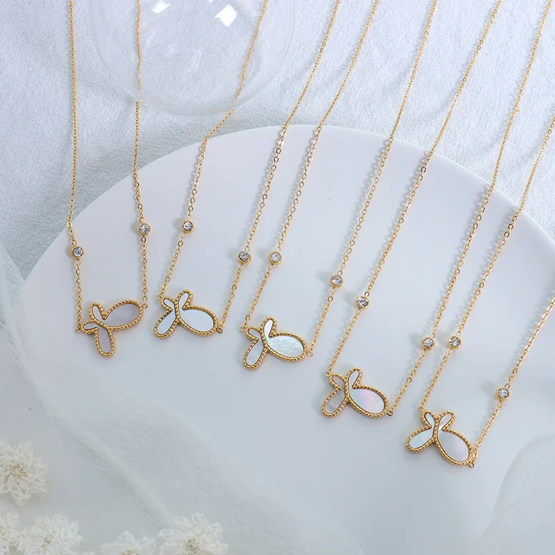 Ins Butterfly Necklace for Women 18K Gold Plated Dainty CZ Butterfly Pendant Necklace Cute Handmade Necklace With Zircon For Her, Green
Ins Butterfly Necklace for Women 18K Gold Plated Dainty CZ Butterfly Pendant Necklace Cute Handmade Necklace With Zircon For Her, Green