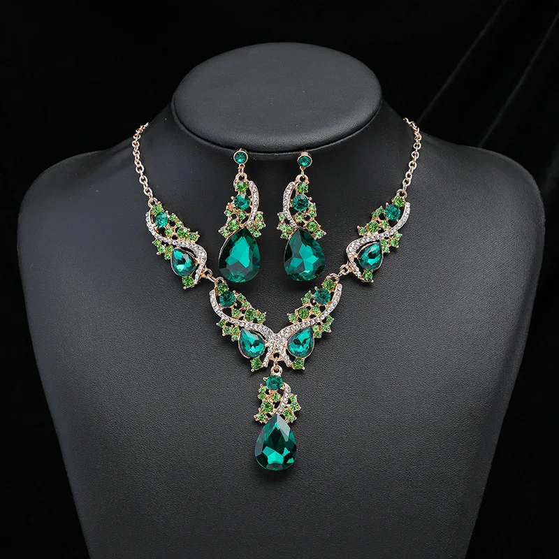 Luxury Crystal Wedding Jewelry Set For Women Bridal Rhinestone Water Drop Necklace Earrings Party Jewelry Set
Luxury Crystal Wedding Jewelry Set For Women Bridal Rhinestone Water Drop Necklace Earrings Party Jewelry Set