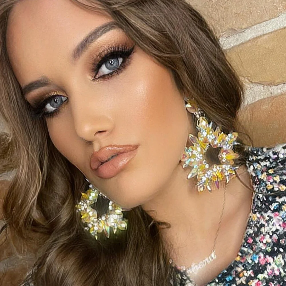 EH13800 Gold-plated Earrings Wedding Fashion Jewelry Charm Woman Jewelry Gift White Party Copper Inlay Zircon Boutique Earring
EH13800 Gold-plated Earrings Wedding Fashion Jewelry Charm Woman Jewelry Gift White Party Copper Inlay Zircon Boutique Earring