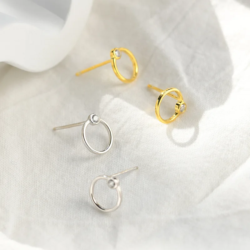 Minimalist S925 Sterling Silver Stud Earrings Simple Geomeric Circle Round Zirconia Earrings Jewelry, Silver gold
Minimalist S925 Sterling Silver Stud Earrings Simple Geomeric Circle Round Zirconia Earrings Jewelry, Silver gold