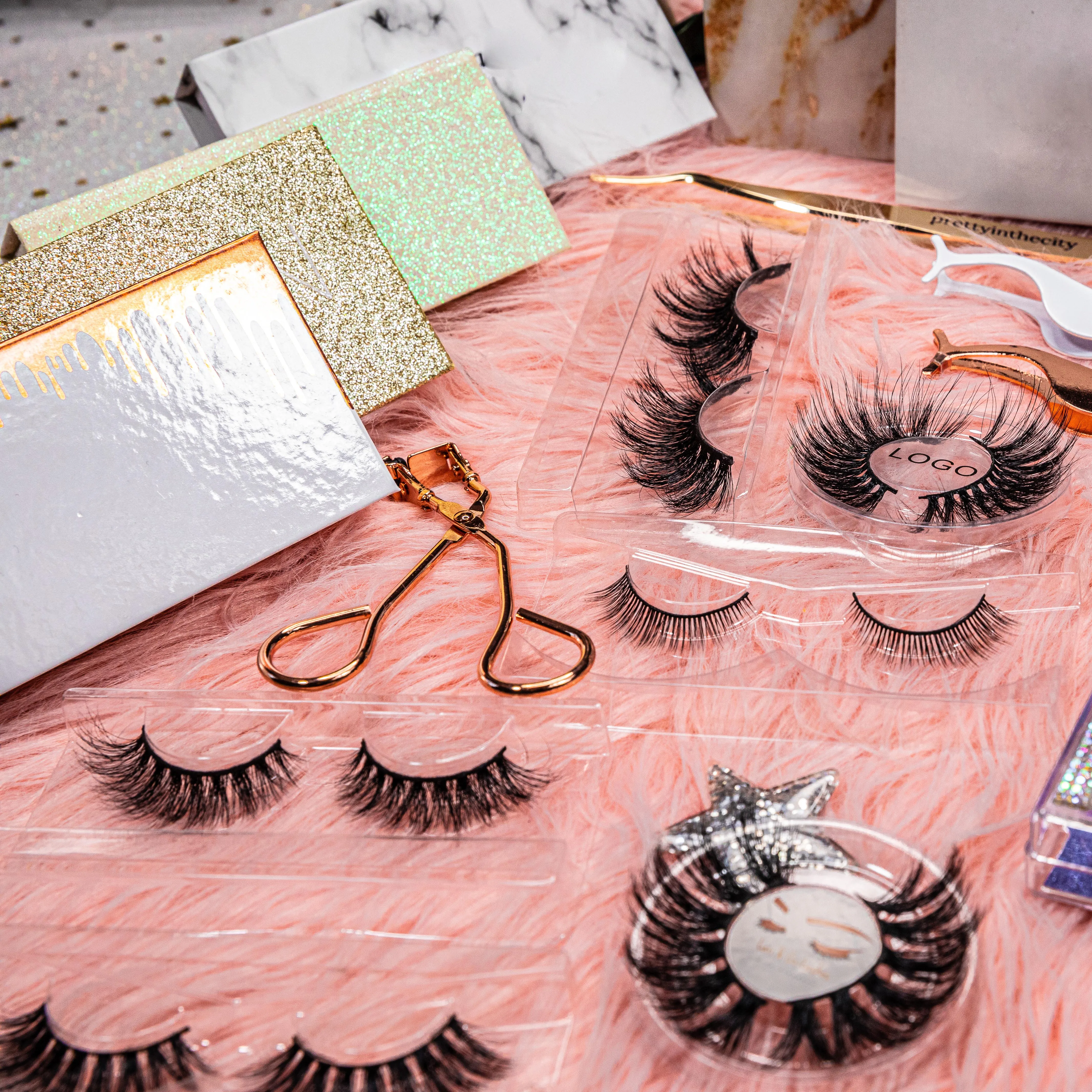 wholesale private label wispy fluffy dramatic 20mm 25mm 3d 6d 100% siberian human mink fur eyelashes bulk with custom box
wholesale private label wispy fluffy dramatic 20mm 25mm 3d 6d 100% siberian human mink fur eyelashes bulk with custom box