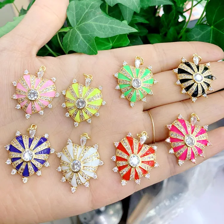 CZ8412 Gold Plated brass metal CZ diamond pave heart multi colored enamel charms Pendant
CZ8412 Gold Plated brass metal CZ diamond pave heart multi colored enamel charms Pendant