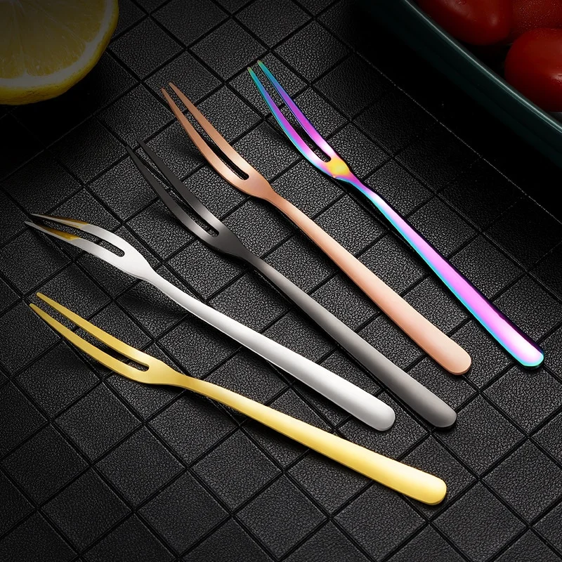 High Quality Fruit Fork Luxury Stainless Steel Gold Cake Dessert Forks Lovely Mini Fork Used For Cake Party Restaurant
High Quality Fruit Fork Luxury Stainless Steel Gold Cake Dessert Forks Lovely Mini Fork Used For Cake Party Restaurant