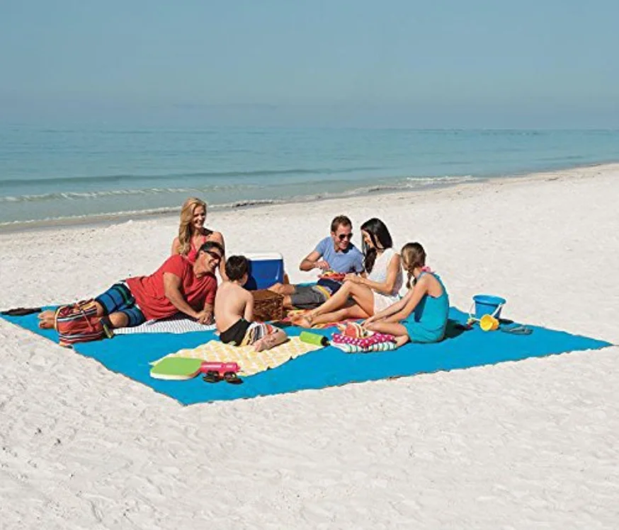 Wholesale cheap colorful mesh fabric sand free beach blanket with poly bag packing foldable sandless design beach mat
Wholesale cheap colorful mesh fabric sand free beach blanket with poly bag packing foldable sandless design beach mat