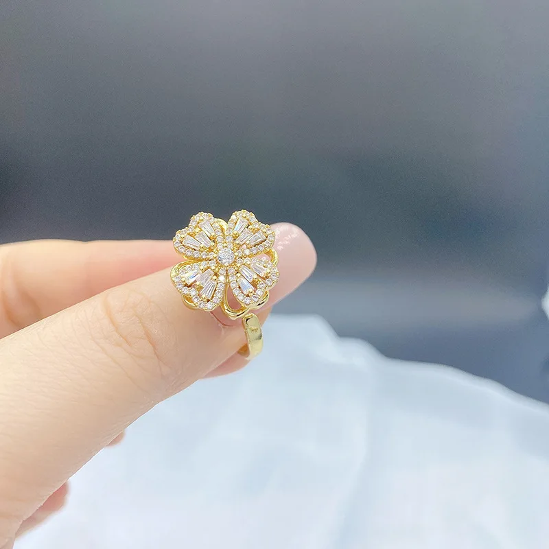New Arrival Fashion Adjustable Women Rings Double-layer Rotating Clover Crystal Personality Ring Gold Plated Creative Design 
New Arrival Fashion Adjustable Women Rings Double-layer Rotating Clover Crystal Personality Ring Gold Plated Creative Design