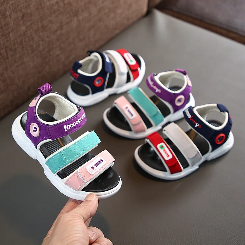 2021 summer children's new sandal non-slip beach shoes soft soled boys' shoes baby toddler shoes
2021 summer children's new sandal non-slip beach shoes soft soled boys' shoes baby toddler shoes