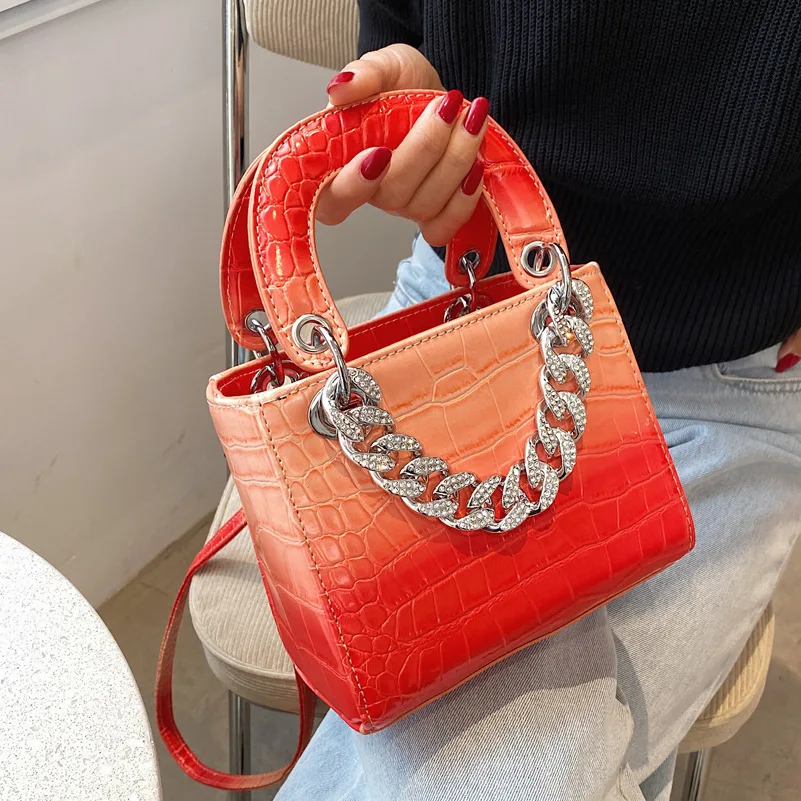 Gradient color bag female 2021 new trendy crossbody bag luxury design fashion handbags small square bag
Gradient color bag female 2021 new trendy crossbody bag luxury design fashion handbags small square bag