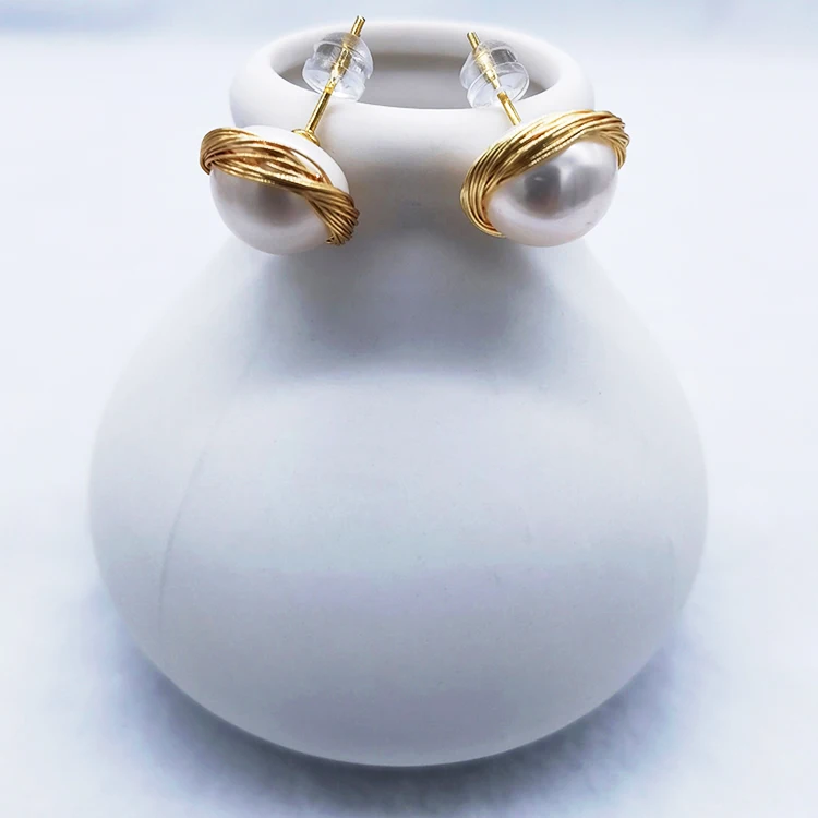 E185 Wholesale handmade S925 silver hooks 18k gold plated 12mm pearl party gift earring for women
E185 Wholesale handmade S925 silver hooks 18k gold plated 12mm pearl party gift earring for women