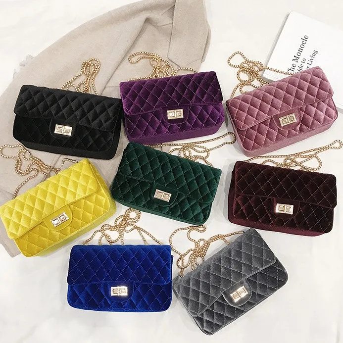 European noble velvet woman 2021 new wild diamond embroidery chain fashion one-shoulder messenger bag, 8 colors
European noble velvet woman 2021 new wild diamond embroidery chain fashion one-shoulder messenger bag, 8 colors