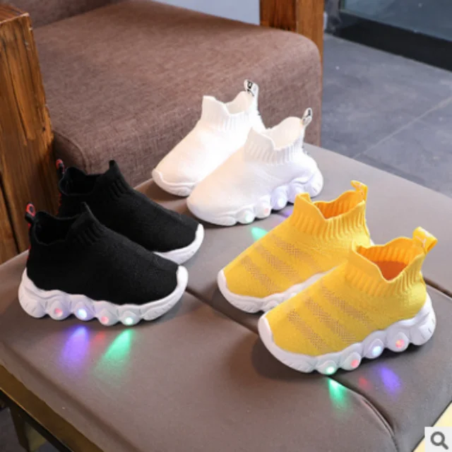 children's cartoon non-slip soft-soled casual shoes boys and girls baby sports shoes student lights shoes
children's cartoon non-slip soft-soled casual shoes boys and girls baby sports shoes student lights shoes