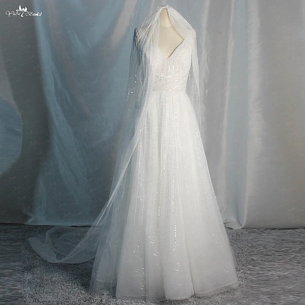 RSW1746 Luxury V-Neck Summer Wear Women Clothing Boutique Beaded Wedding Gown With Veil
RSW1746 Luxury V-Neck Summer Wear Women Clothing Boutique Beaded Wedding Gown With Veil