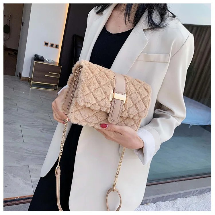 Winter christmas New style fashion lady retro faux fur handbag women plush shoulder messenger bag ladies winter purse, White, khaki, pink, black
Winter christmas New style fashion lady retro faux fur handbag women plush shoulder messenger bag ladies winter purse, White, khaki, pink, black