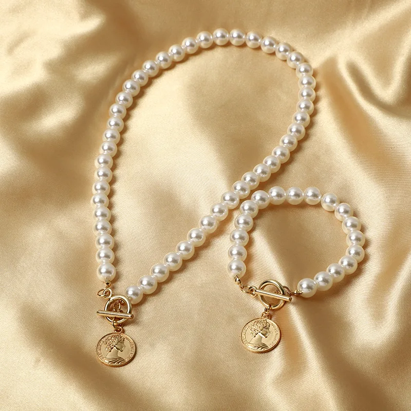 Pearl Metal Charm Pendant Party Jewelry Curb Chain Fashion Choker Collar Chain Pearl Necklace, Picture
Pearl Metal Charm Pendant Party Jewelry Curb Chain Fashion Choker Collar Chain Pearl Necklace, Picture