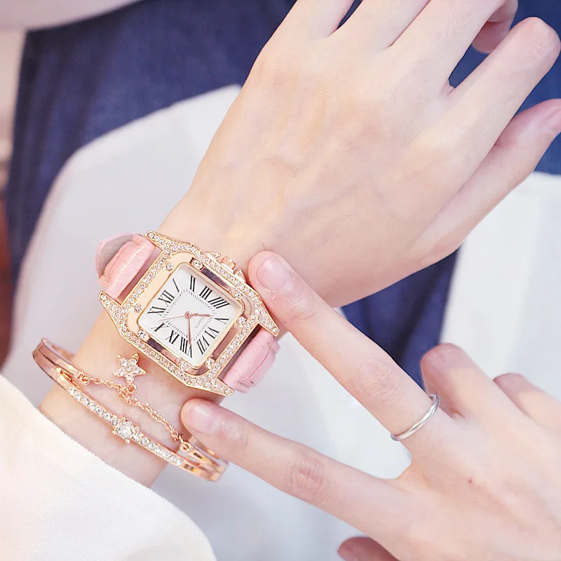 Hot Sale Women Ladies Fashion Leather Strap Square Diamond Quartz Wrist Bracelet Watches Gift Set
Hot Sale Women Ladies Fashion Leather Strap Square Diamond Quartz Wrist Bracelet Watches Gift Set