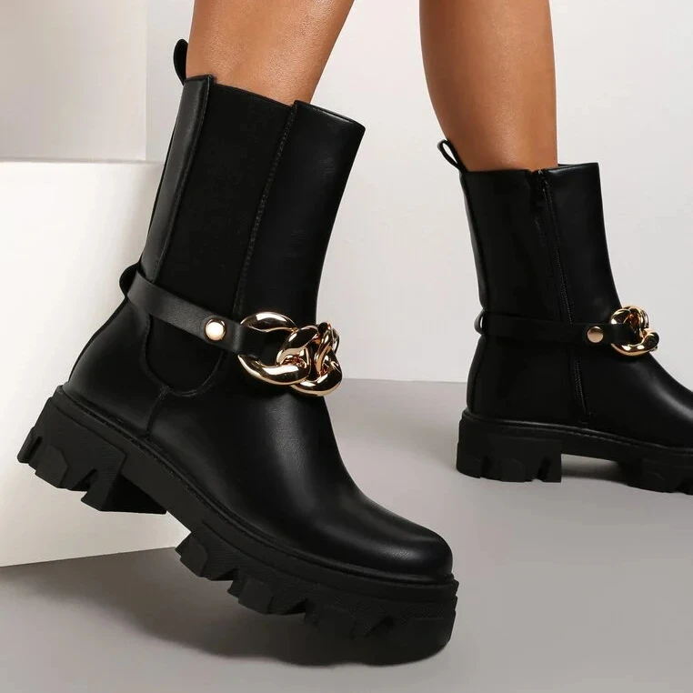 Waterproof Ladies Natural Comfortable Rubber Rain Boots 
Waterproof Ladies Natural Comfortable Rubber Rain Boots