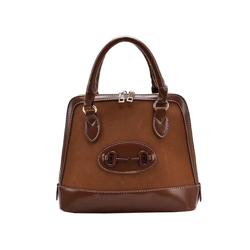 Women retro horsebit buckle color-blocking shell bag women single-shoulder messenger bag fashion simple female bag
Women retro horsebit buckle color-blocking shell bag women single-shoulder messenger bag fashion simple female bag