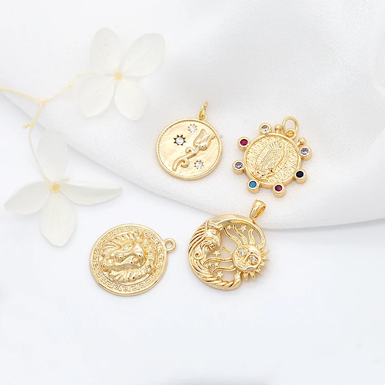 New Arrival 14K Gold Plated Face Lion Multi Color Zircon Round Charm for Jewelry Making
New Arrival 14K Gold Plated Face Lion Multi Color Zircon Round Charm for Jewelry Making