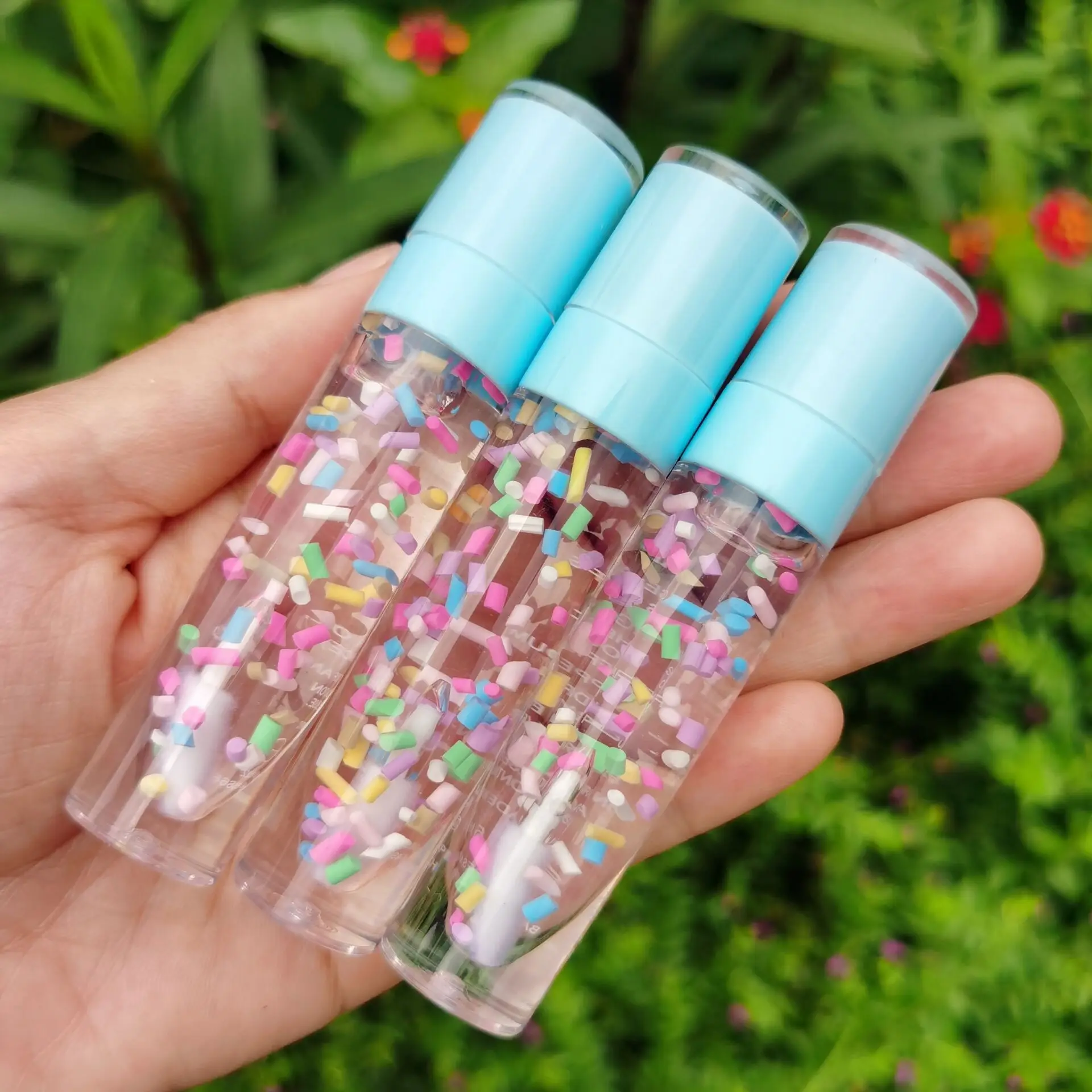 Base Private Label Custom Keychain Machine Roll On Tube Fruit Vegan Glitter Wholesale Clear Lip Gloss
Base Private Label Custom Keychain Machine Roll On Tube Fruit Vegan Glitter Wholesale Clear Lip Gloss