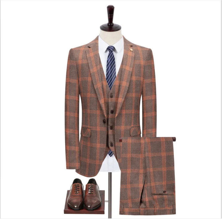 Amazon hot sale grid notched lapel male cheap three piece suit groom wedding suit coat pant men suit
Amazon hot sale grid notched lapel male cheap three piece suit groom wedding suit coat pant men suit