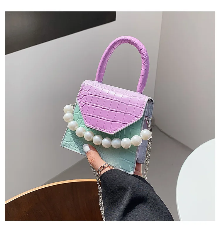 Stone pattern contrast color mini handbags 2021 new messenger small fashion pearl girl chain mobile phone shoulder bag
Stone pattern contrast color mini handbags 2021 new messenger small fashion pearl girl chain mobile phone shoulder bag