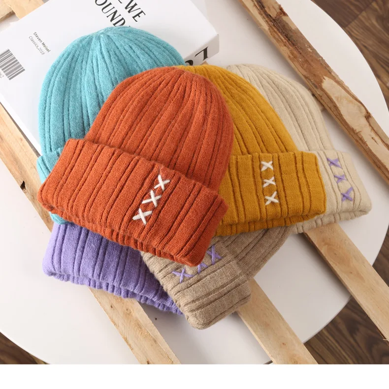 Free shipping wholesale solid color unisex fashion outdoor winter warm knitted beanie hat
Free shipping wholesale solid color unisex fashion outdoor winter warm knitted beanie hat