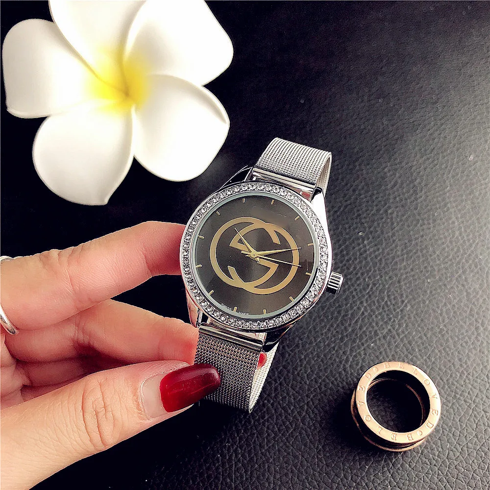 factory direct sale high quality relgio de luxo de ouro women watch customize luxury men watches 2020 with best price
factory direct sale high quality relgio de luxo de ouro women watch customize luxury men watches 2020 with best price