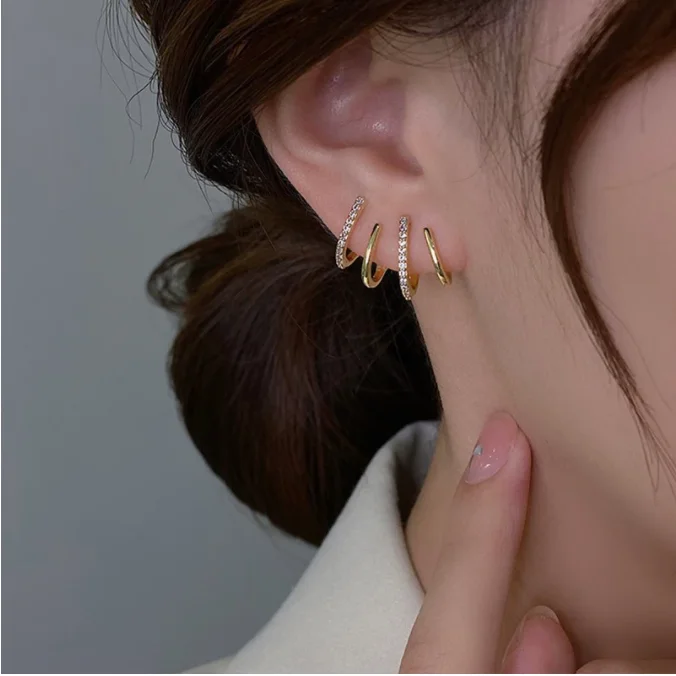 Fashion Cute Shiny Stud Earrings Rhinestone Earrings Simple U Shaped Earrings, Gold/silver
Fashion Cute Shiny Stud Earrings Rhinestone Earrings Simple U Shaped Earrings, Gold/silver