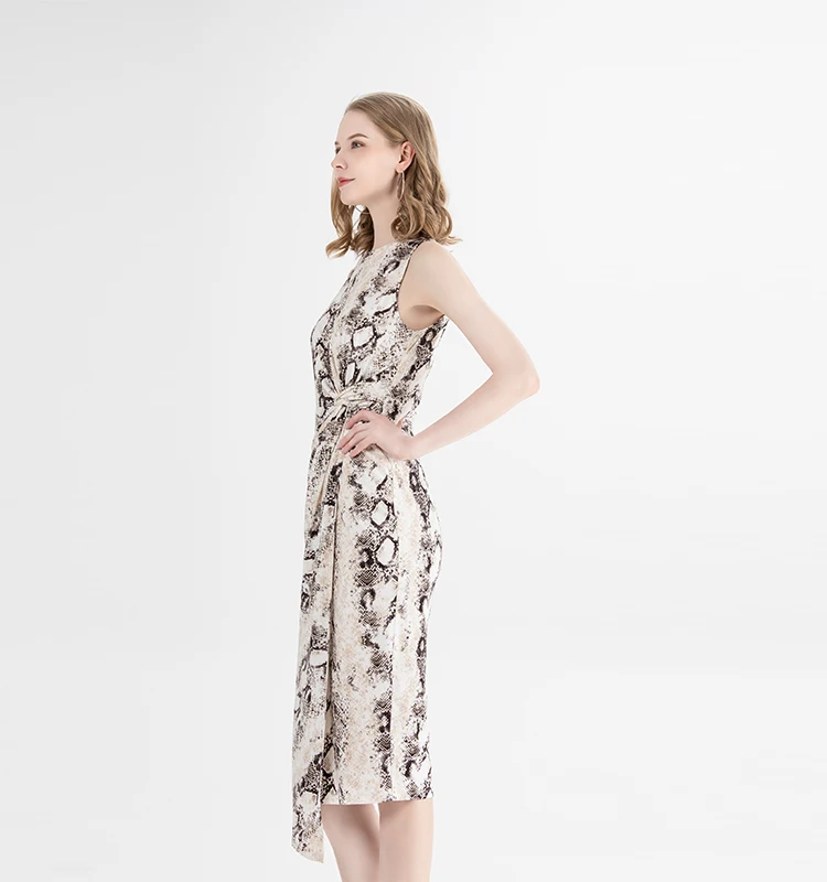 2021 Women Fashion Animal Print Knit Twist Waist Bodycon Lady Elegant Tight Jersey Dresses
2021 Women Fashion Animal Print Knit Twist Waist Bodycon Lady Elegant Tight Jersey Dresses