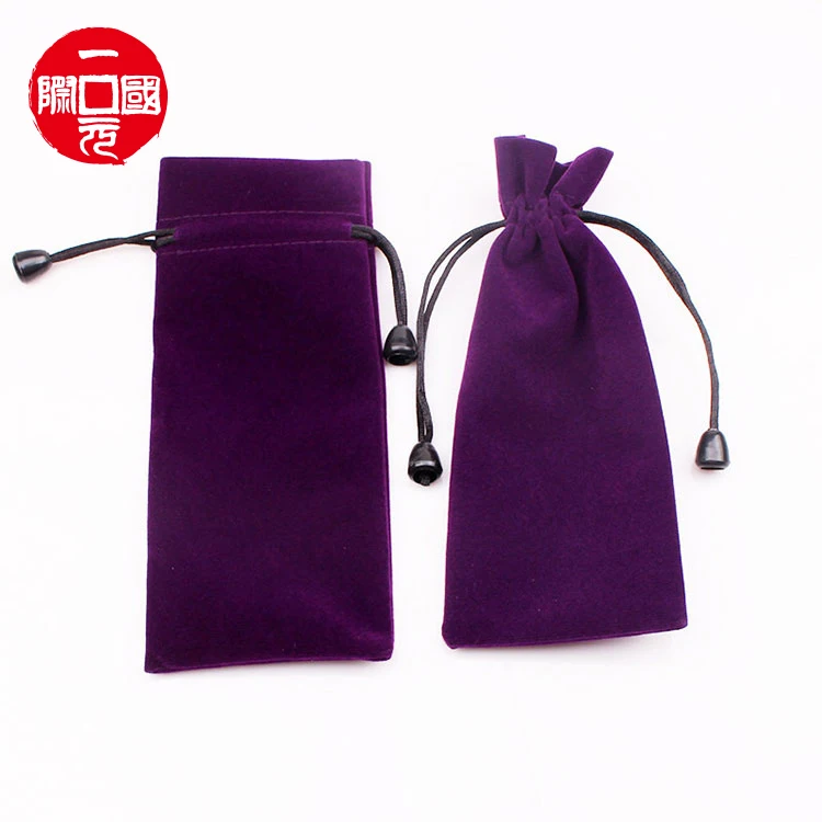 Custom logo environmental protection flannel cotton purple lipstick pen 7.5*18cm bead drawstring bag
Custom logo environmental protection flannel cotton purple lipstick pen 7.5*18cm bead drawstring bag