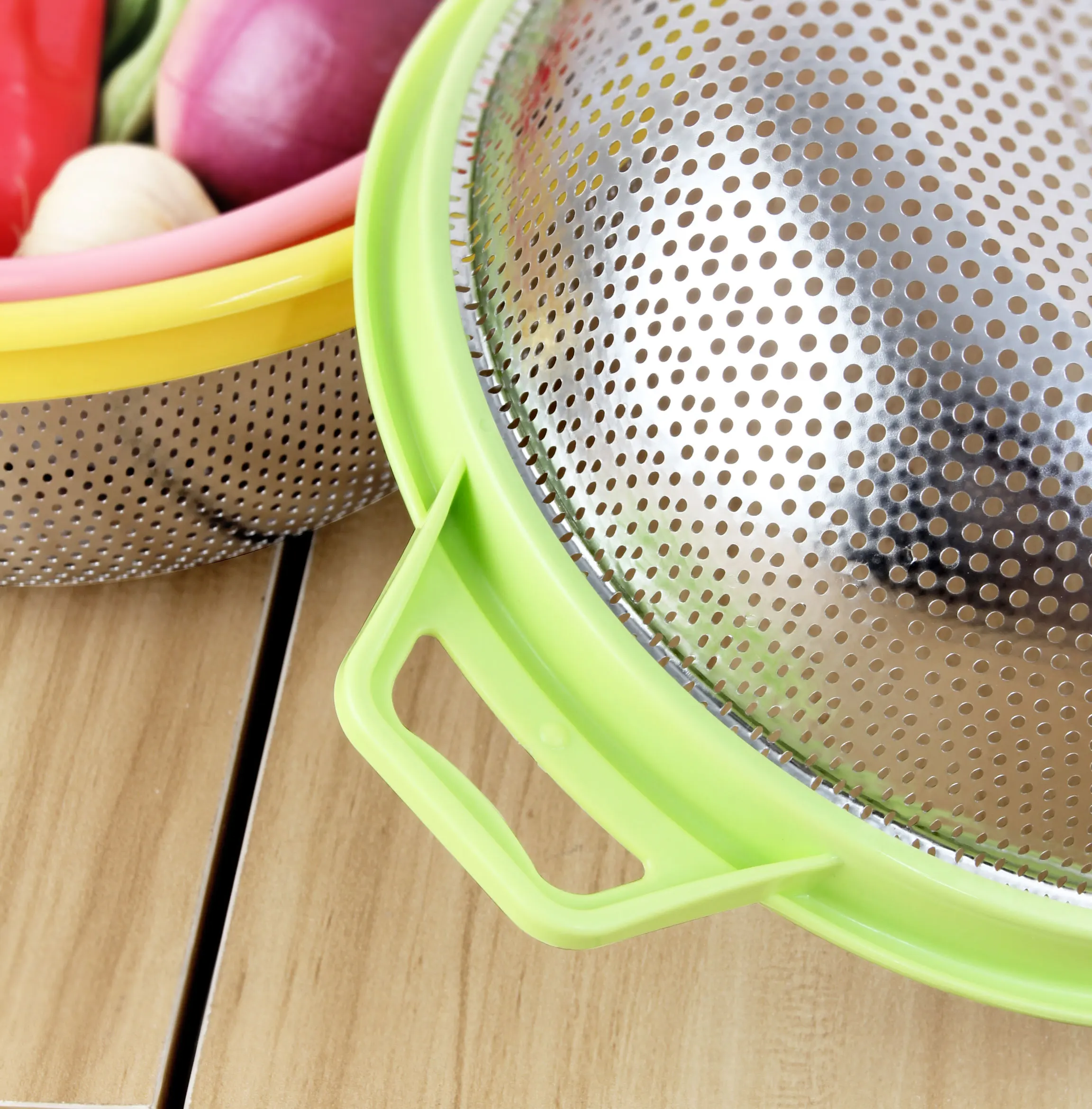 Multi purpose Stainless steel fruit or vegetable basket for kitchen usage