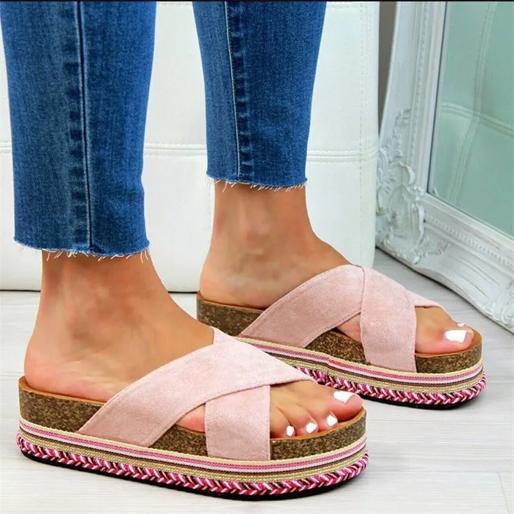 2021 summer new slope heel simple slippers female beach thick bottom hemp rope large size slippers, Picture
2021 summer new slope heel simple slippers female beach thick bottom hemp rope large size slippers, Picture