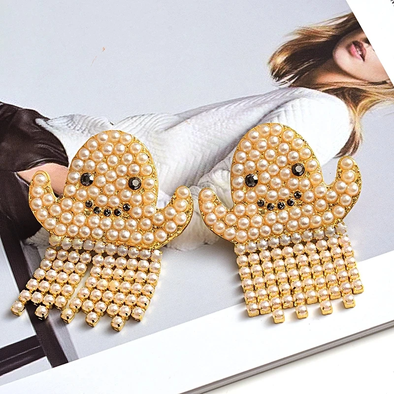 High-quality Jewelry Accessories For Women New Arrive luxury Ghost earring Metal Hanging Dangle Long Pearl Tassel Drop Earrings, Many colors fyi
High-quality Jewelry Accessories For Women New Arrive luxury Ghost earring Metal Hanging Dangle Long Pearl Tassel Drop Earrings, Many colors fyi