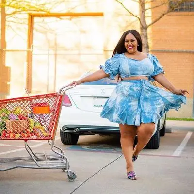Lady show waist best seller plus size two piece skirt set plus size summer plus size trendy clothes two-piece printed skirt
Lady show waist best seller plus size two piece skirt set plus size summer plus size trendy clothes two-piece printed skirt
