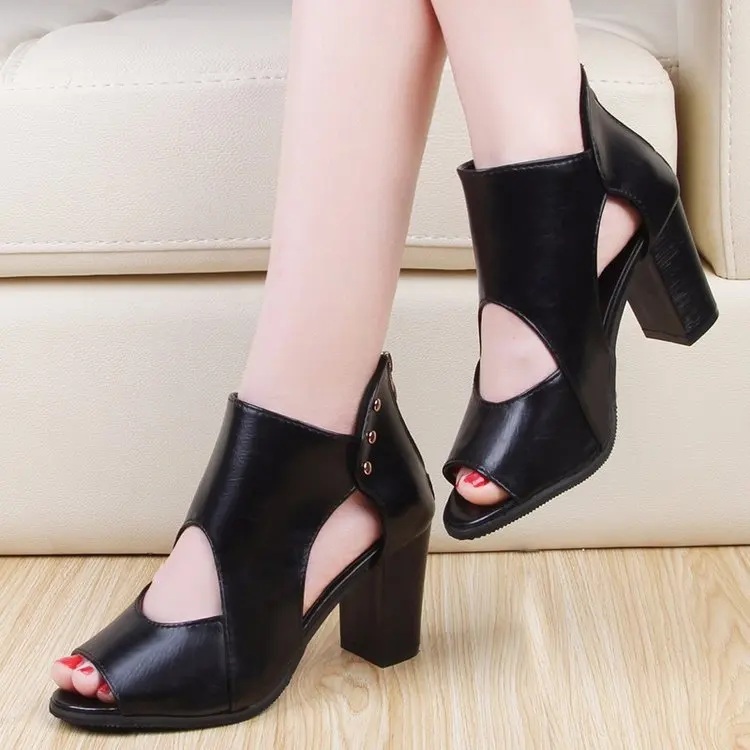 Elegant Black sandals Women High Heels Pumps Super high heel Women's Banquet sandals waterproof platform toe sandals, Black , brown
Elegant Black sandals Women High Heels Pumps Super high heel Women's Banquet sandals waterproof platform toe sandals, Black , brown