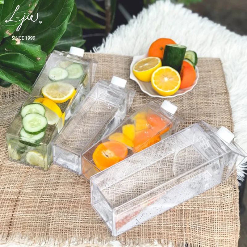 Trendy 2020 Plastic Milk Carton Custom Clear Acrylic Milk Carton Water Bottle transparent milk bottle
Trendy 2020 Plastic Milk Carton Custom Clear Acrylic Milk Carton Water Bottle transparent milk bottle
