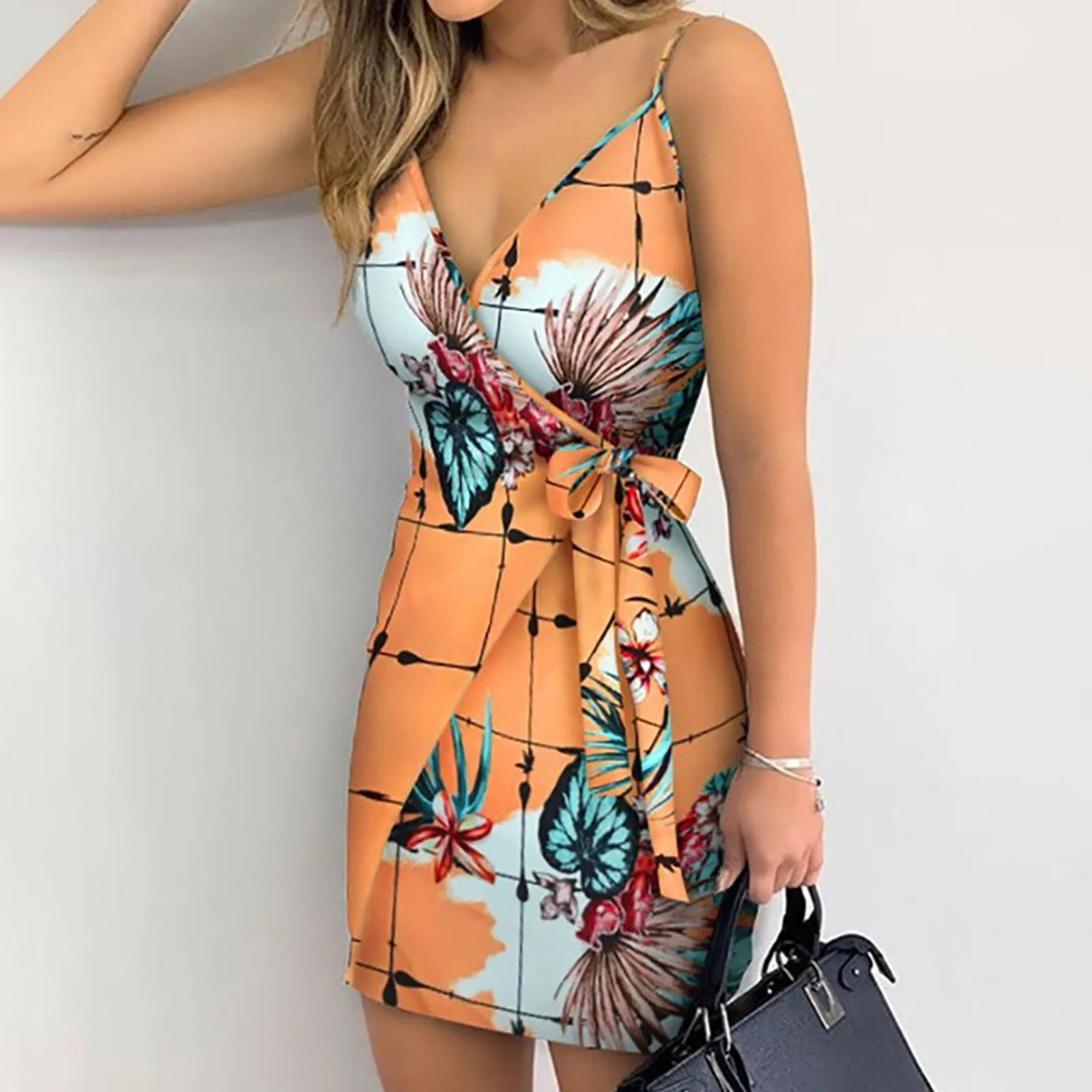 Wholesale Best-selling V-neck Wrap Casual Sleeveless Summer Vacation Mini Ladies Dresses Elegant Women Clothing, Orange, green, black
Wholesale Best-selling V-neck Wrap Casual Sleeveless Summer Vacation Mini Ladies Dresses Elegant Women Clothing, Orange, green, black
