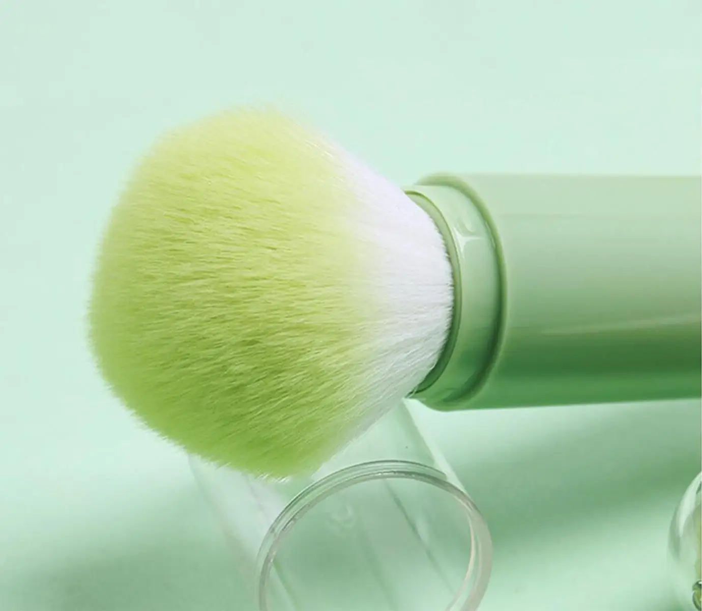 4 in 1 Fashion and Avocado Color Makeup Brush Patent Protect Design Beauty Travel Brush Set, Green
4 in 1 Fashion and Avocado Color Makeup Brush Patent Protect Design Beauty Travel Brush Set, Green