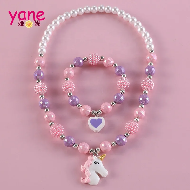 Fashion unicorn necklace heart bracelet set resin and acrylic beads cartoon children's necklace
Fashion unicorn necklace heart bracelet set resin and acrylic beads cartoon children's necklace