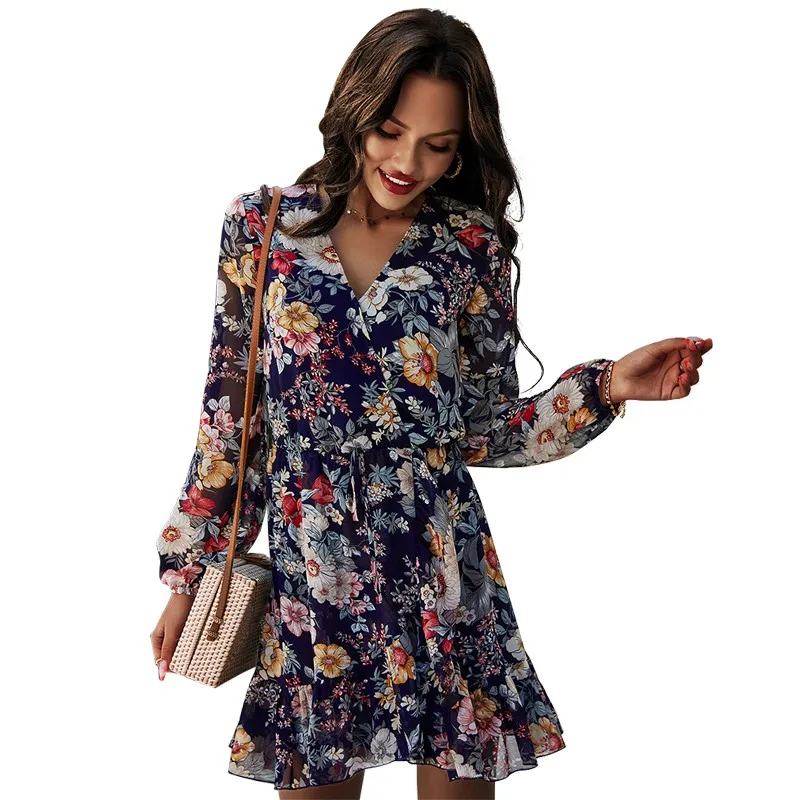 Boho Floral Print Chiffon Dress Women Lantern Long Sleeve Pleated Dresses Ladies V Neck Beach Mini Dress Female Roupa Feminina
Boho Floral Print Chiffon Dress Women Lantern Long Sleeve Pleated Dresses Ladies V Neck Beach Mini Dress Female Roupa Feminina