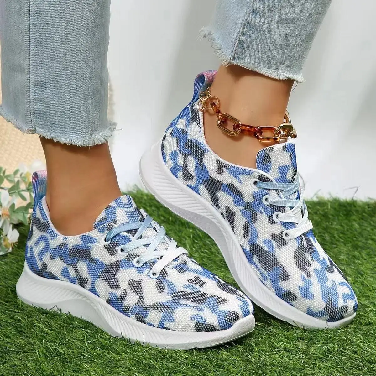 Breathable Female Casual Shoes Fashionable Ladies Walking Shoes Comfortable Women's Leisure Shoes
Breathable Female Casual Shoes Fashionable Ladies Walking Shoes Comfortable Women's Leisure Shoes