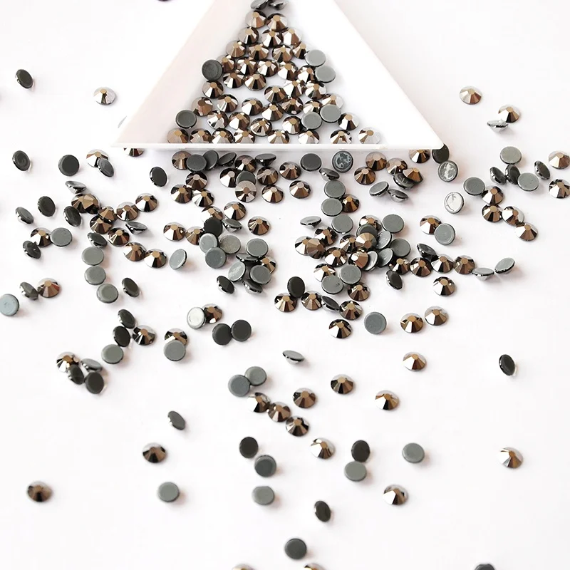 YANRUO 2058HF Jet Hematite 1440pcs Reclaimed Iron On Flat Back Rhinestone Strass Hotfix Adhesive For Garment Decoration
YANRUO 2058HF Jet Hematite 1440pcs Reclaimed Iron On Flat Back Rhinestone Strass Hotfix Adhesive For Garment Decoration